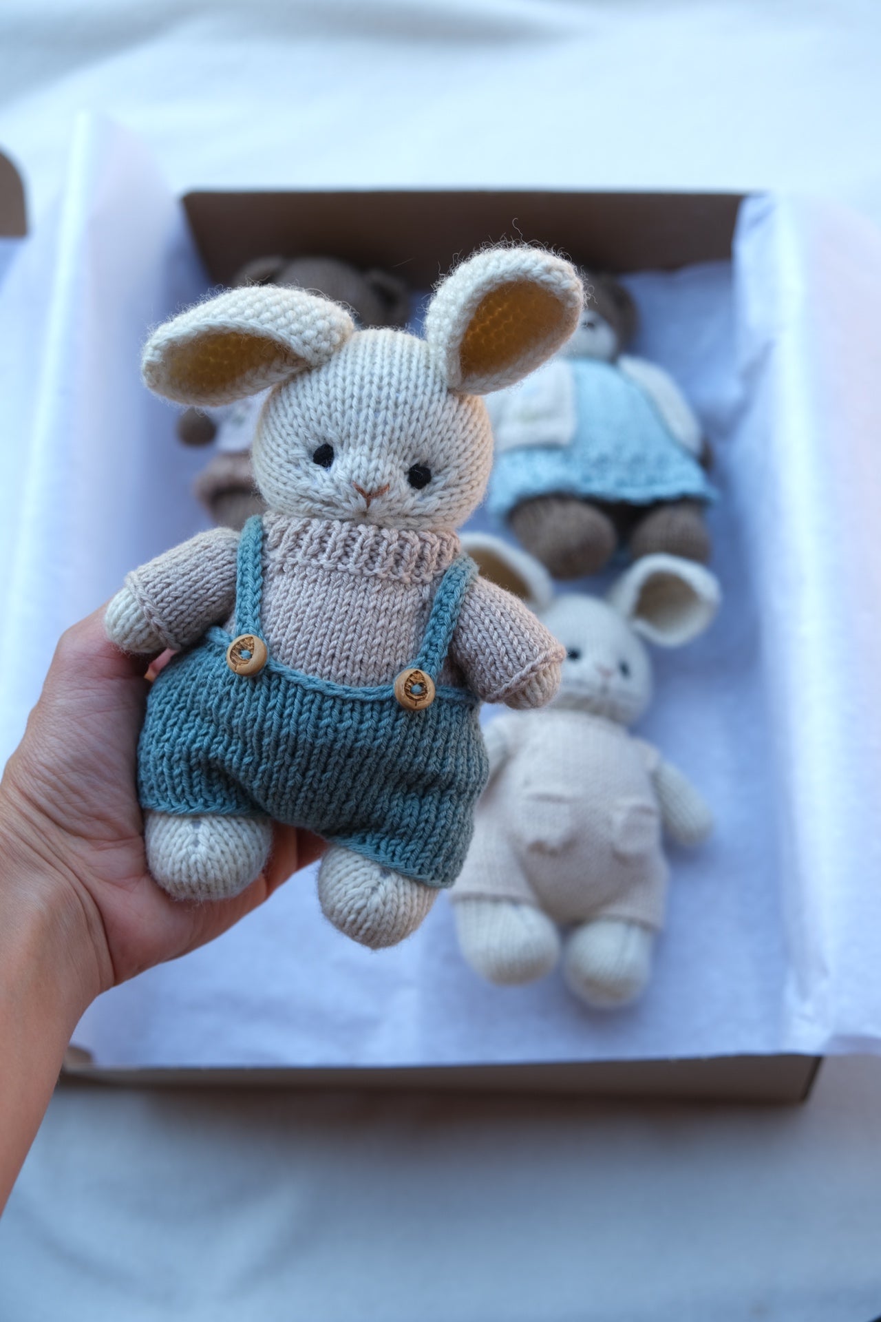 Knitted toys