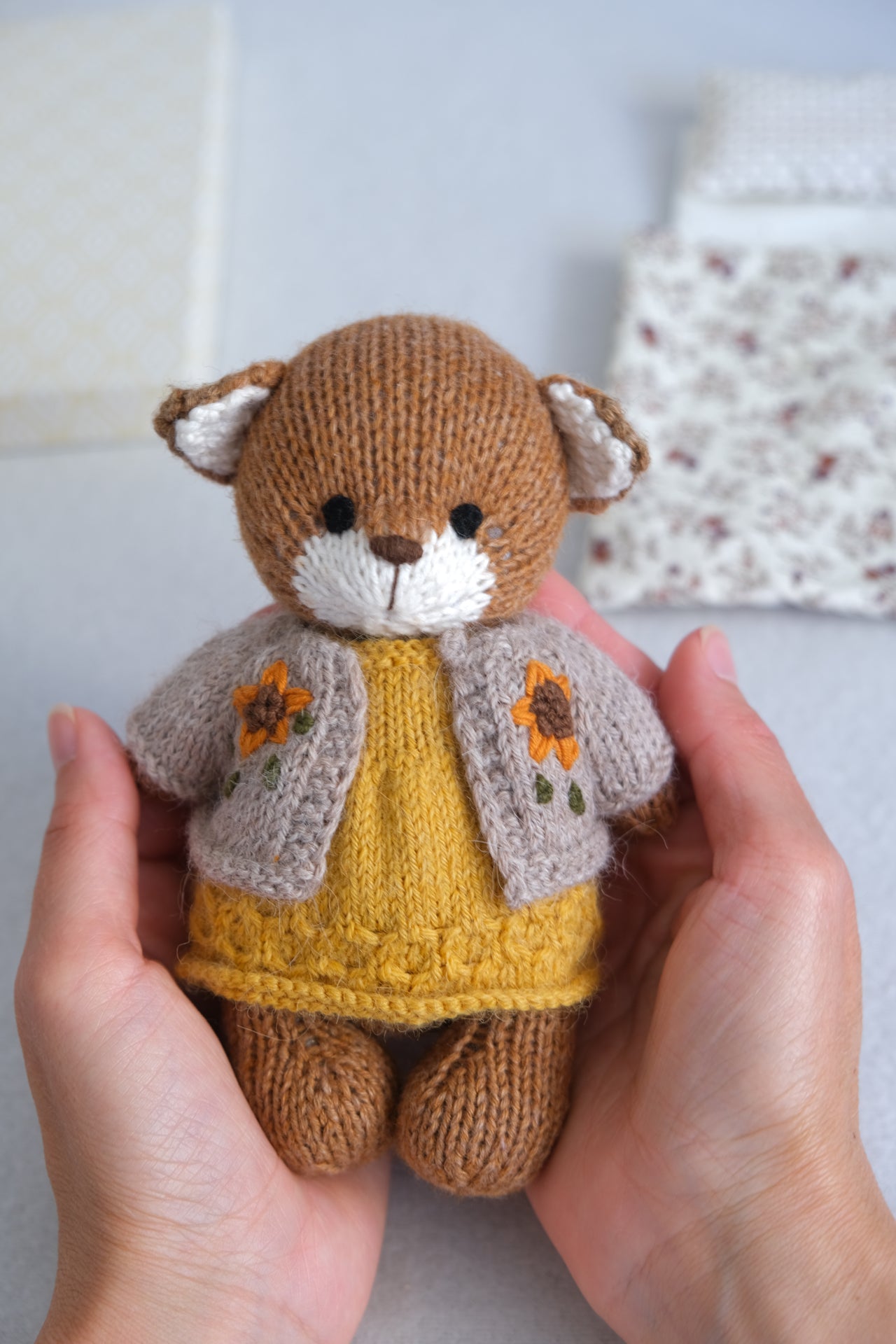 Knitted toys